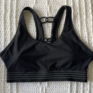 NWOT sports bra size large